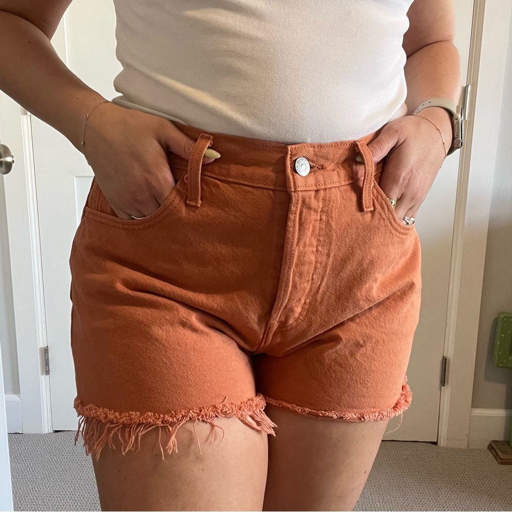 Levi's 501 Cut Off Orange Jean Short 2” Inseam Size 30